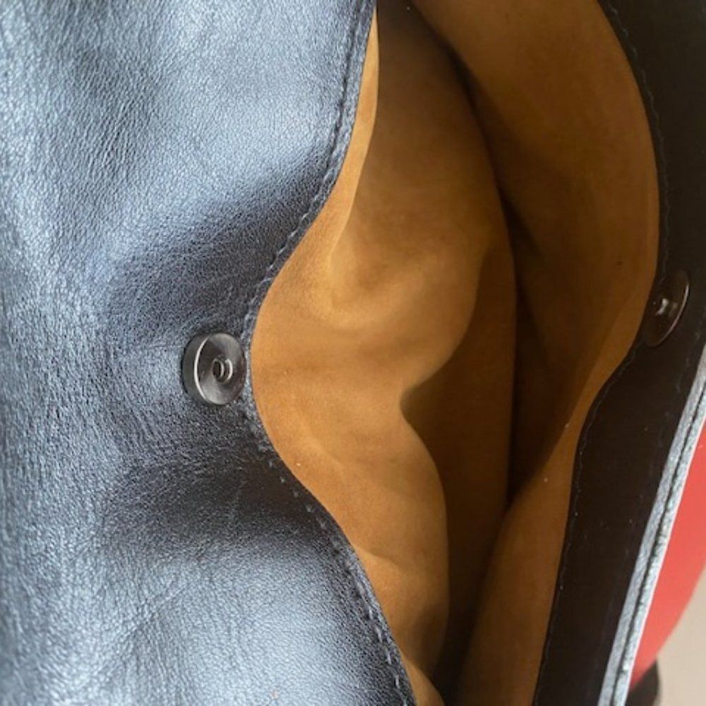 Patricia Nash Black London Smooth Leather Messenger Crossbody Bag - Picture 11 of 16